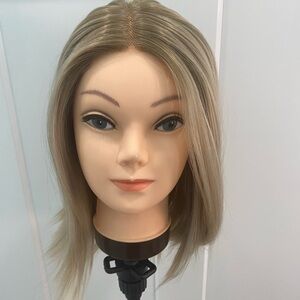 Chelsey Smith Cosmetics